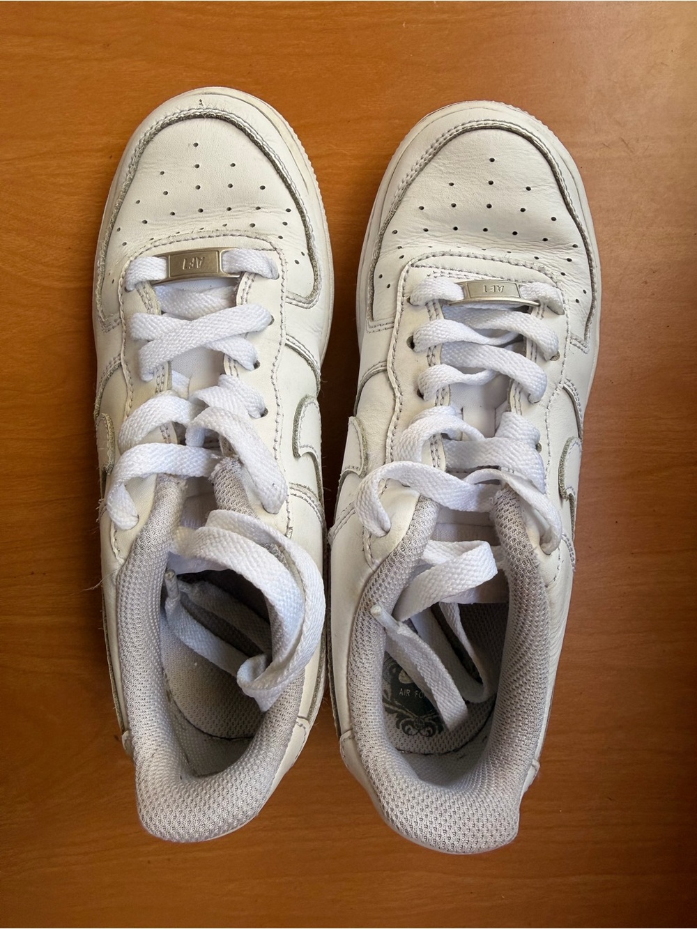 White Kids Leather Sneakers with Lace-Up Comfort
